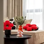 Stylish With Underground Parking And A Perfect Location By Renters * ורוצלב