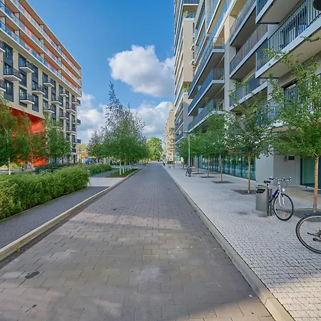 公寓 Stylish With Underground Parking And A Perfect Location By Renters 弗罗茨瓦夫