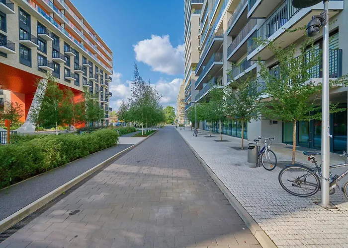 Apartment Stylish With Underground Parking And A Perfect Location By Renters Wroclaw